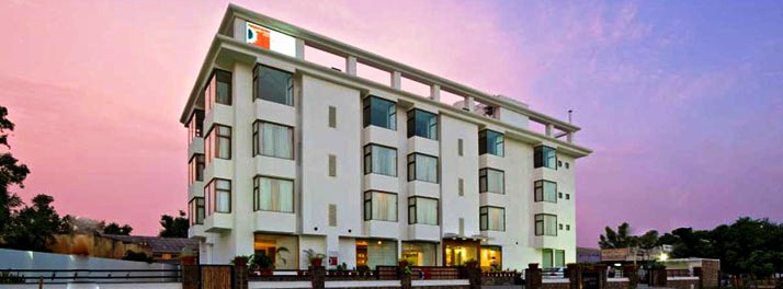 MGB Hotel - Alwar 01.jpg